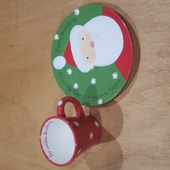 SANTA & Co Hallmark Milk and Cookies Dish Set - Picture 1 of 11